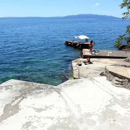 Apartman With A Parking Space - 7861 Opatija